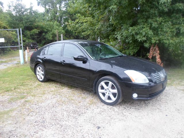 Nissan Maxima 2004 photo 2