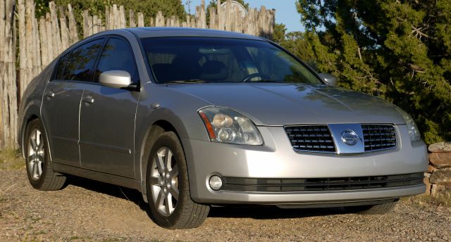 Nissan Maxima 2004 photo 2