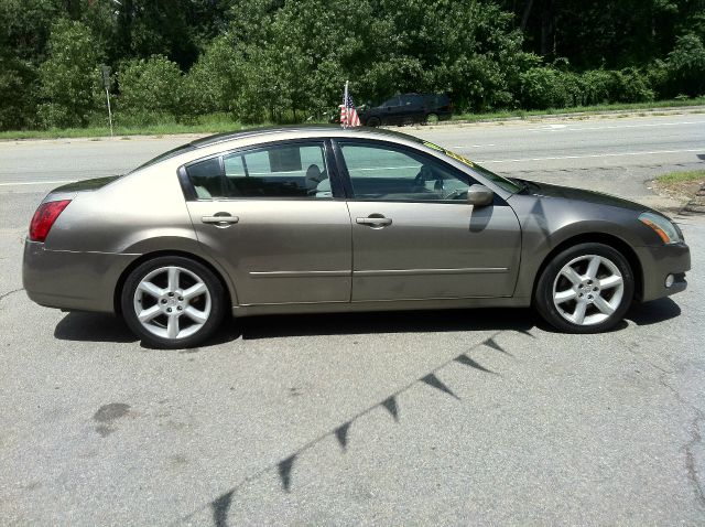 Nissan Maxima 2004 photo 4