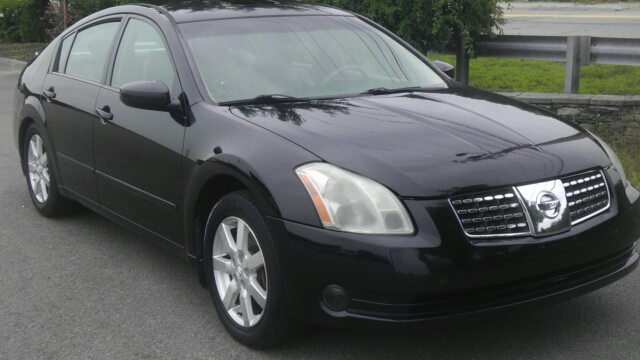 Nissan Maxima 2004 photo 2
