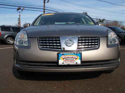 Nissan Maxima 2004 photo 2