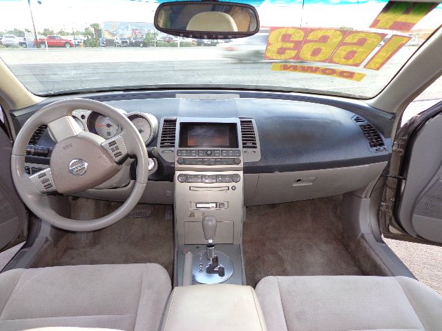 Nissan Maxima 2004 photo 2