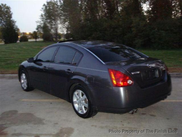 Nissan Maxima 2005 photo 1