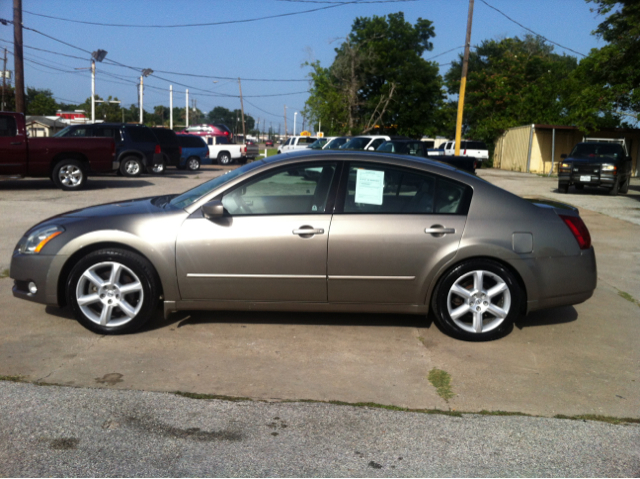 Nissan Maxima 2005 photo 1