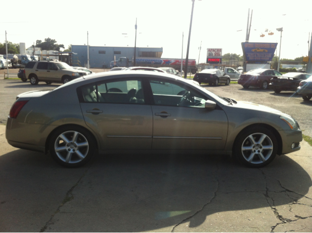Nissan Maxima 2005 photo 2