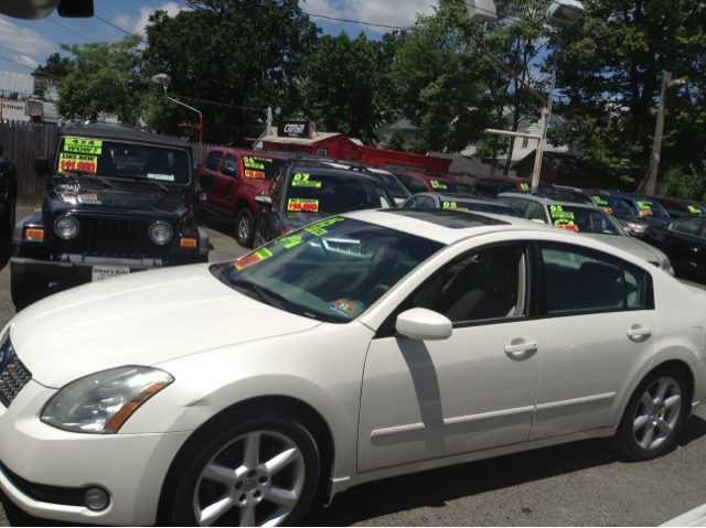 Nissan Maxima 2005 photo 1