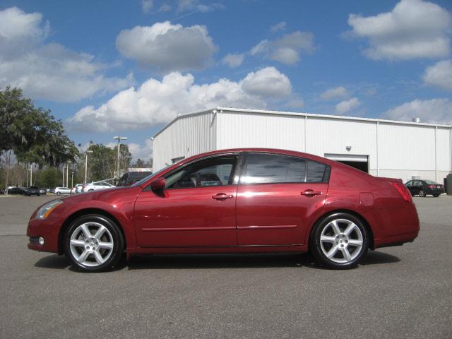 Nissan Maxima 2005 photo 1