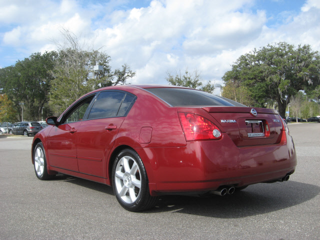 Nissan Maxima 2005 photo 2