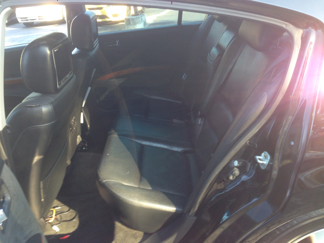 Nissan Maxima LS S Sedan