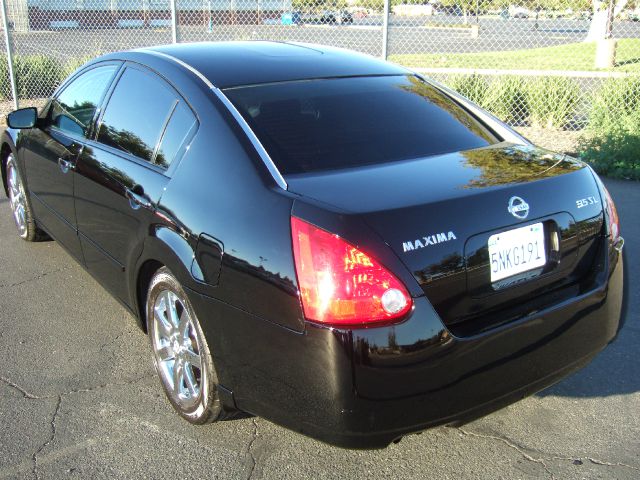 Nissan Maxima 2005 photo 1