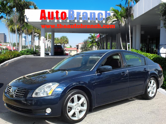 Nissan Maxima S 4x4 SUV Unspecified