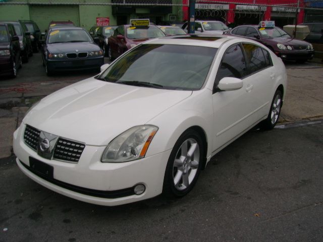 Nissan Maxima 2005 photo 2