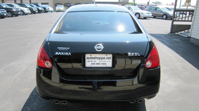 Nissan Maxima 2005 photo 0