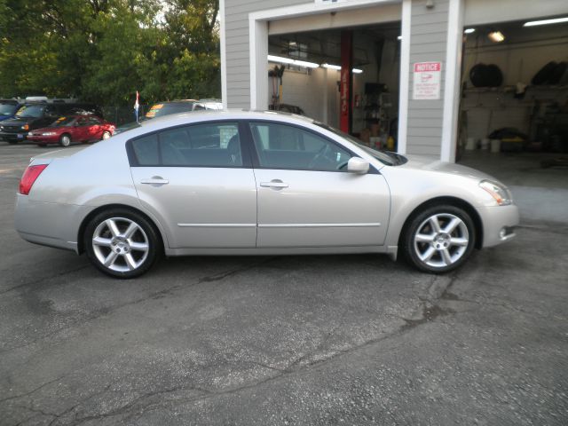 Nissan Maxima 2005 photo 1
