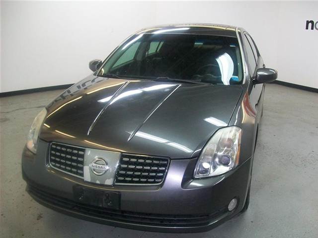 Nissan Maxima S 4x4 SUV Unspecified