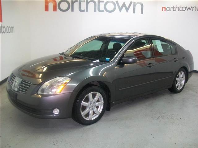 Nissan Maxima 2005 photo 1