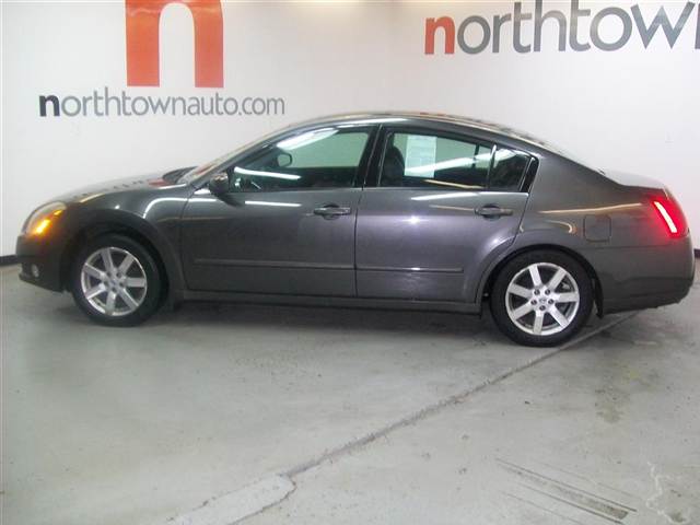 Nissan Maxima 2005 photo 2