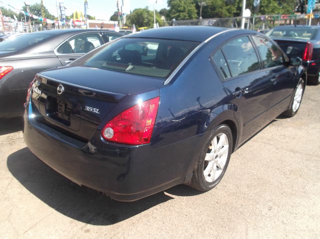 Nissan Maxima 2005 photo 2