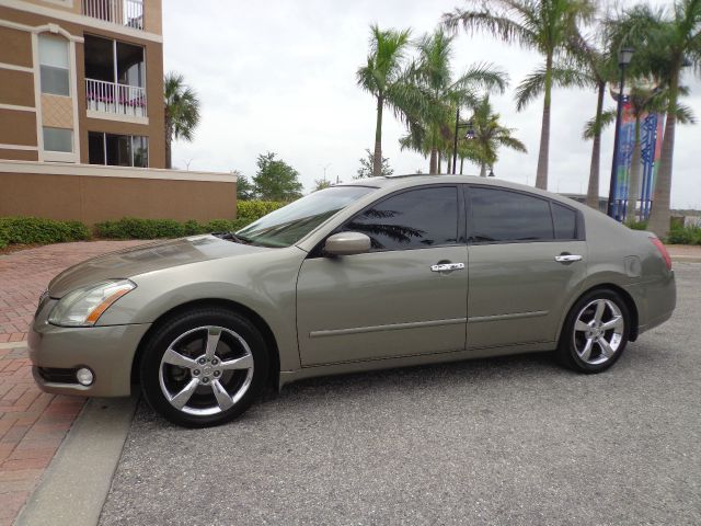 Nissan Maxima 2005 photo 1