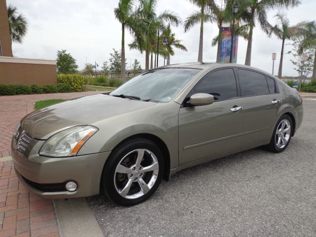 Nissan Maxima 2005 photo 2