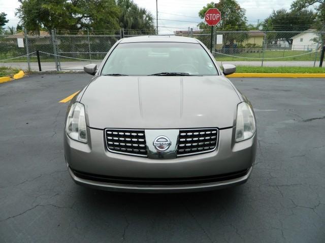 Nissan Maxima 2005 photo 1