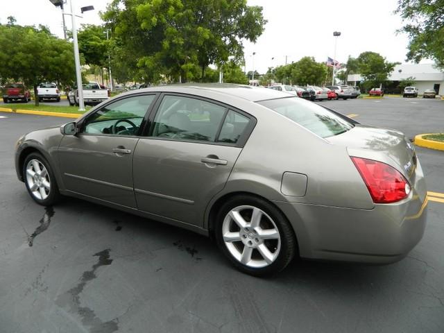Nissan Maxima 2005 photo 4