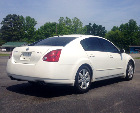Nissan Maxima 2005 photo 1