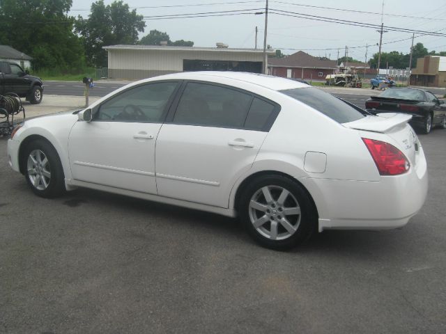 Nissan Maxima 2005 photo 1