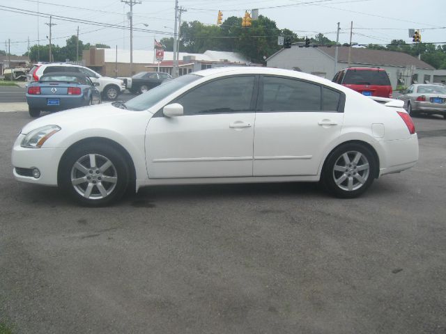 Nissan Maxima 2005 photo 2