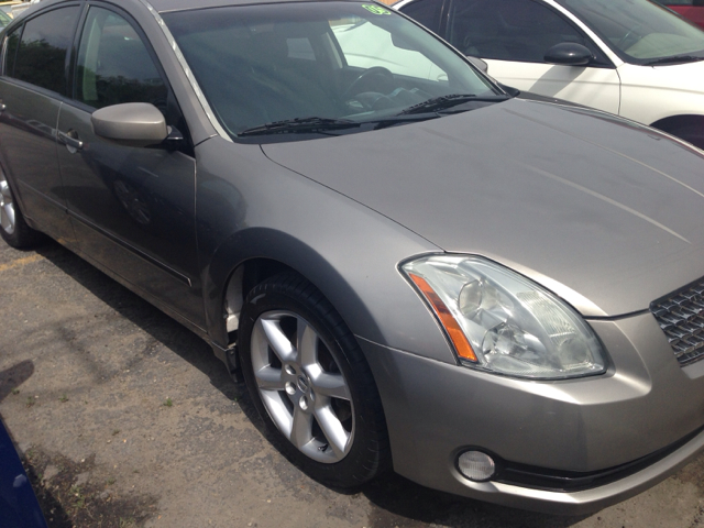 Nissan Maxima 2005 photo 1
