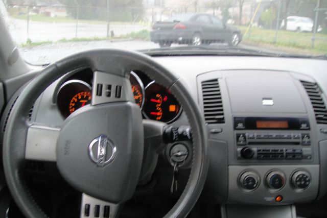 Nissan Maxima 2005 photo 1