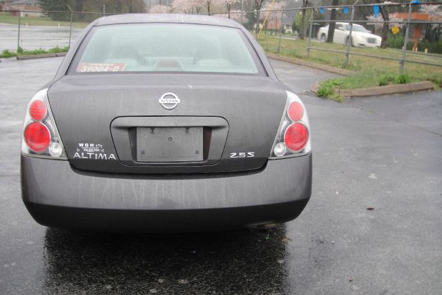 Nissan Maxima 2005 photo 2