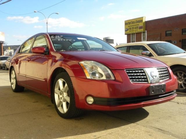 Nissan Maxima 2005 photo 2