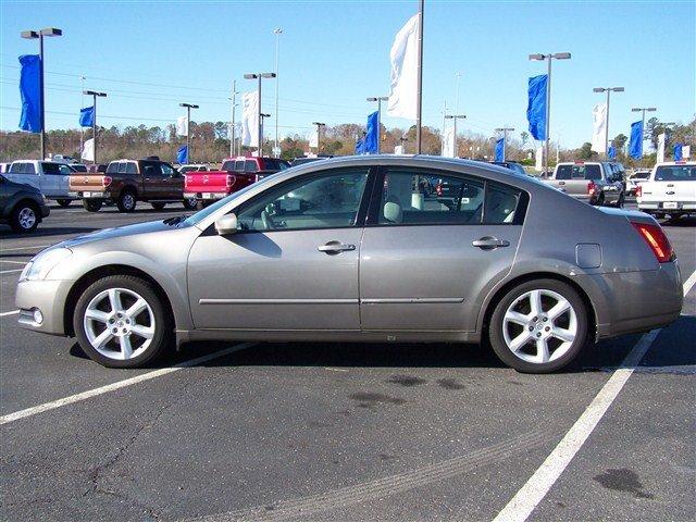 Nissan Maxima 2005 photo 1