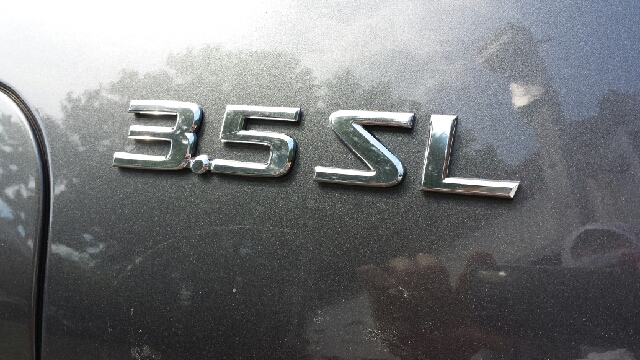 Nissan Maxima LS S Sedan