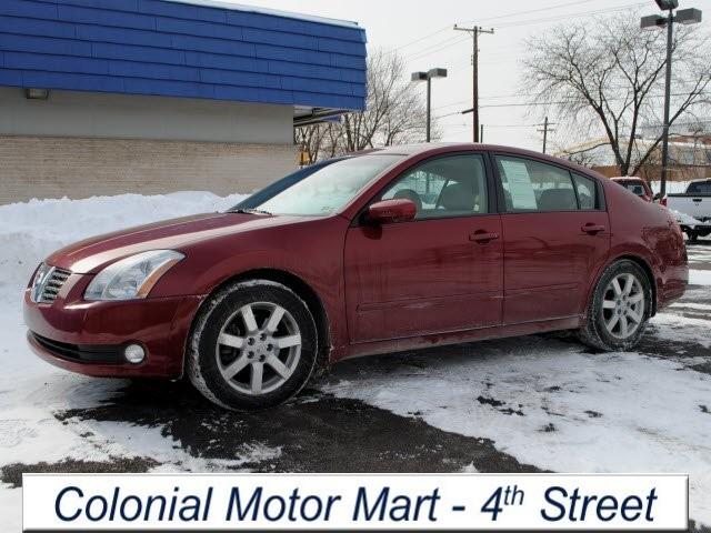 Nissan Maxima ST Pickup 4D 5 1/2 Ft Sedan