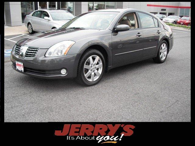 Nissan Maxima LS S Sedan