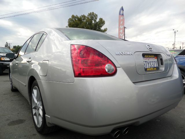 Nissan Maxima 2006 photo 2