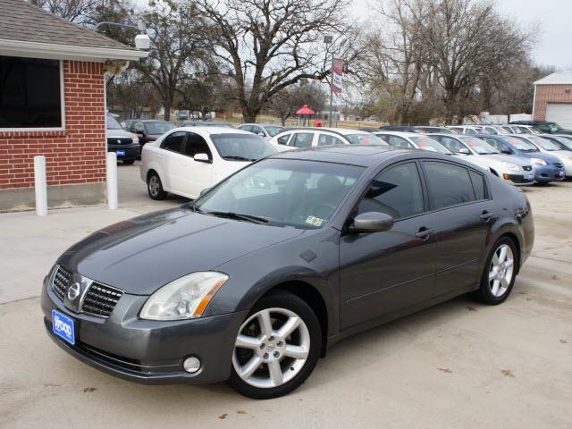 Nissan Maxima LE Sedan