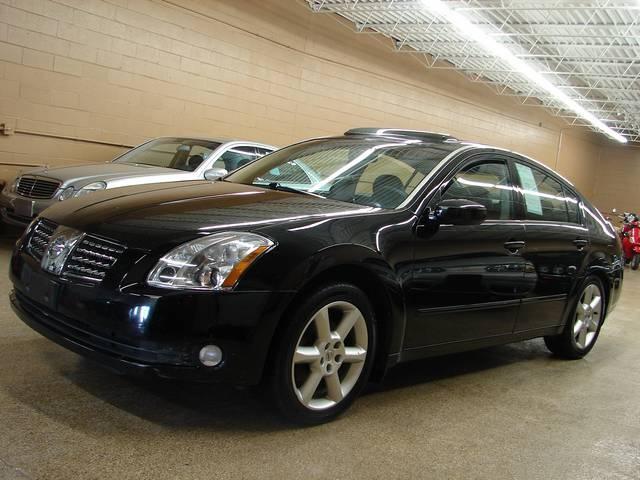 Nissan Maxima LE Unspecified