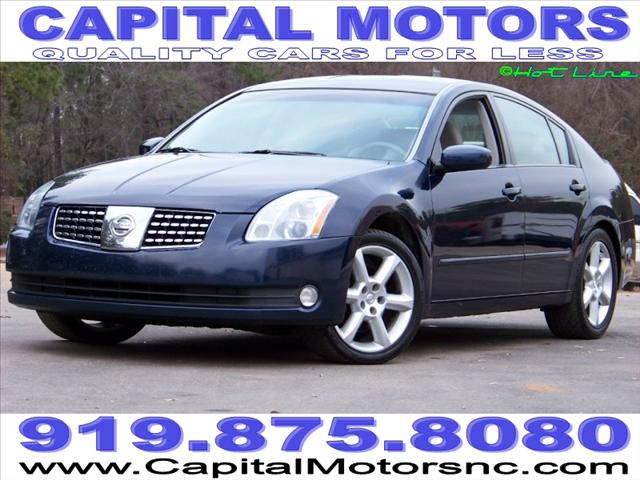 Nissan Maxima S 4x4 SUV Sedan