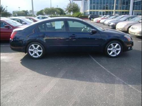 Nissan Maxima 2006 photo 1