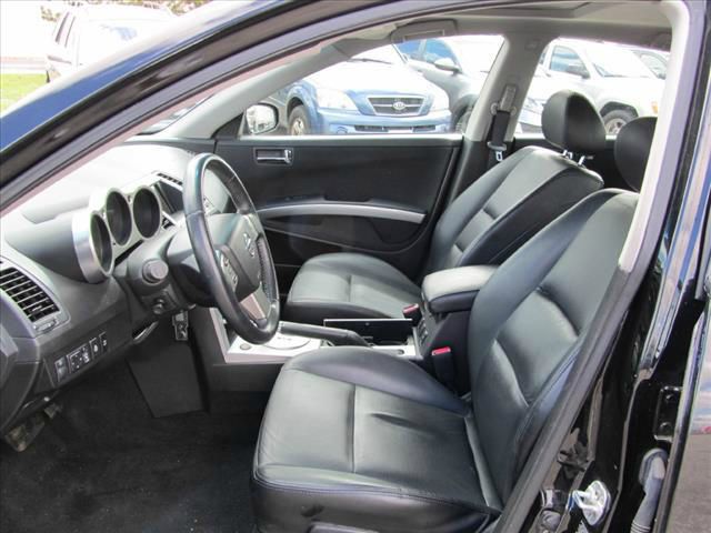 Nissan Maxima LS S Sedan