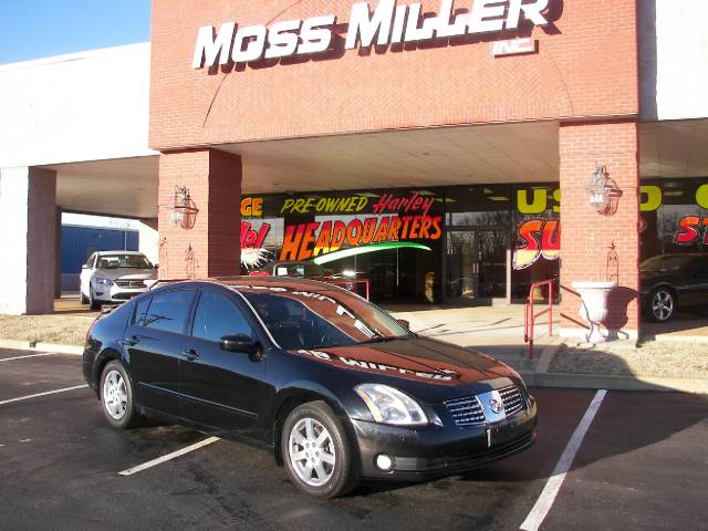 Nissan Maxima LS S Sedan