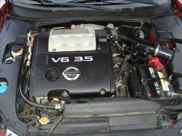 Nissan Maxima LS S Sedan