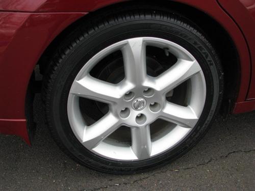 Nissan Maxima LE Other