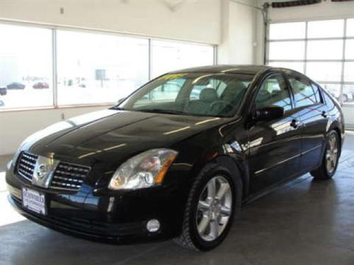 Nissan Maxima XL Extended Van 3D Other