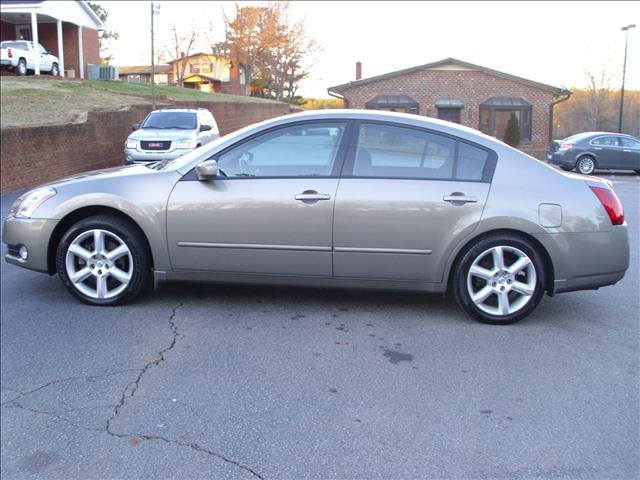 Nissan Maxima 2006 photo 1