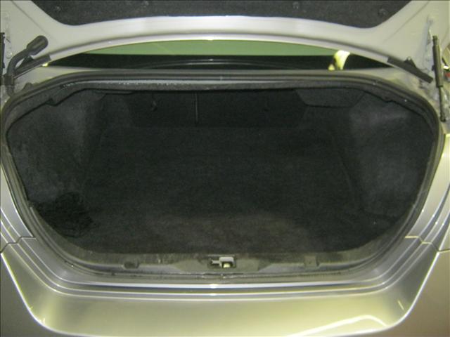 Nissan Maxima 3 Sedan