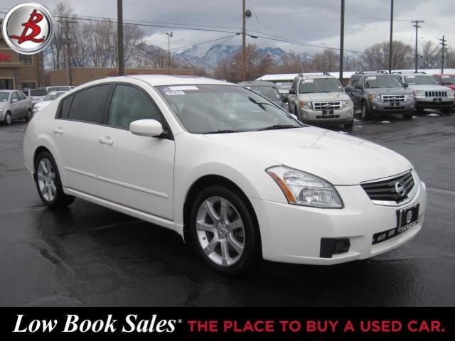 Nissan Maxima LE Sedan